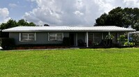 Building Photo - 4007 Greenwood Dr