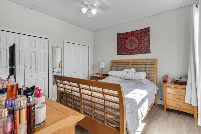 Building Photo - 16605 SW 55th Terrace