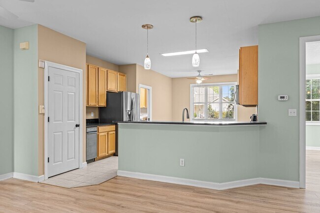 Building Photo - Four Bed Brandywine Home Available Now