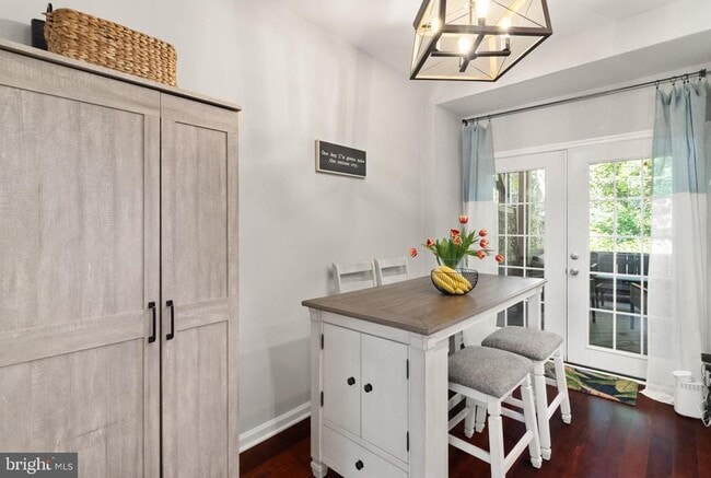 Building Photo - 4326 Sutler Hill Square