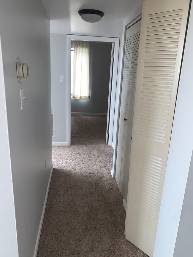 Building Photo - 220 Linden Street, Unit 603