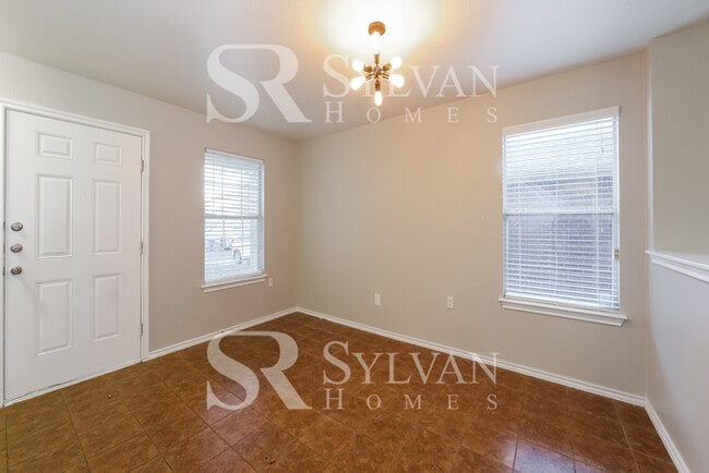 Building Photo - At Last, This Is What You Have Been Searching For!