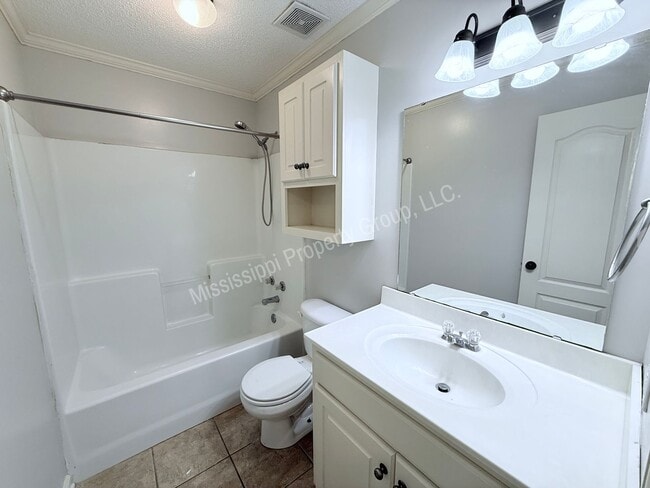 Building Photo - 3BR/2.5BA For Rent