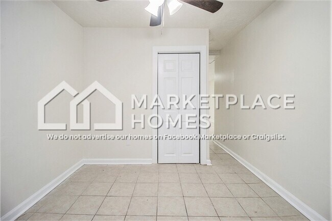 Building Photo - 1145 Mainstreet Valley Dr
