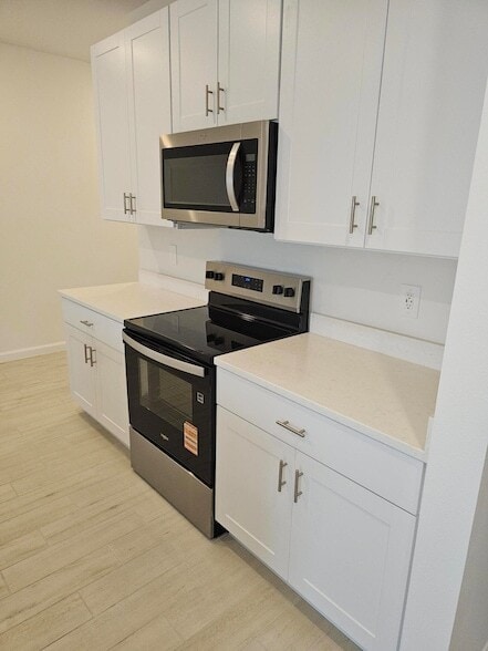 Building Photo - 621 Salisbury Cir