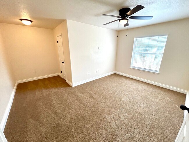 Building Photo - *COMING SOON* 2-Story 4 Bedroom / 3.5 Bath Home In Castroville, TX!