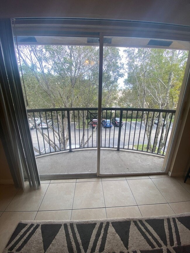 Building Photo - Minimal Upfront Costs — First Month & Security Deposit. Immediate Move-In Available!