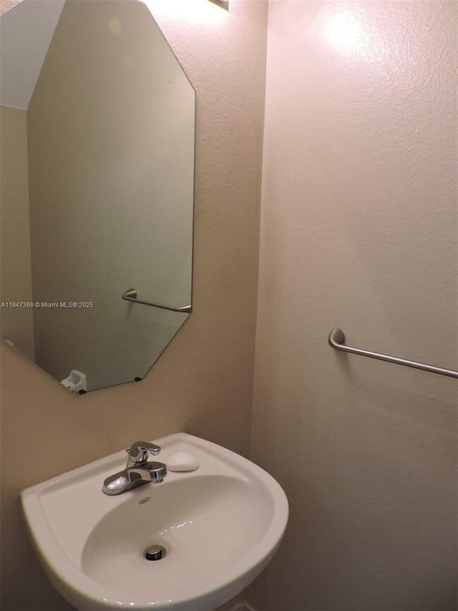 Building Photo - 15289 SW 89th Terrace