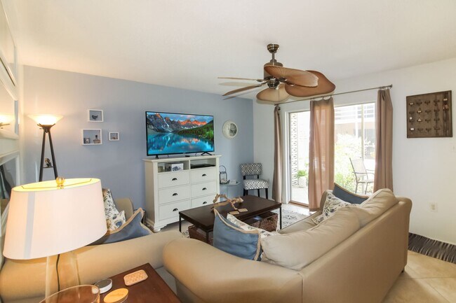 Building Photo - 2026 Availability-The Sentinel Seasonal Condo for Rent