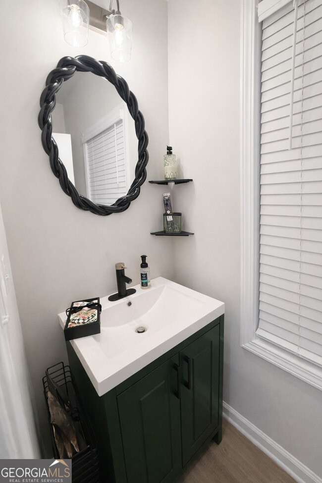 Building Photo - 8 Nickel Dr