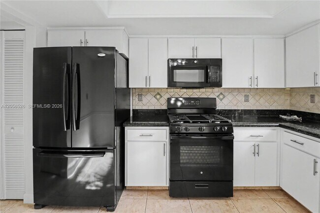 Building Photo - 11459 SW 110th Ln