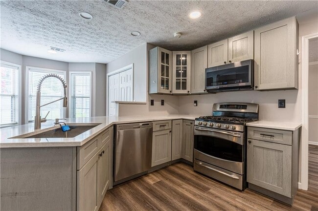 Building Photo - 3192 Dunlin Way