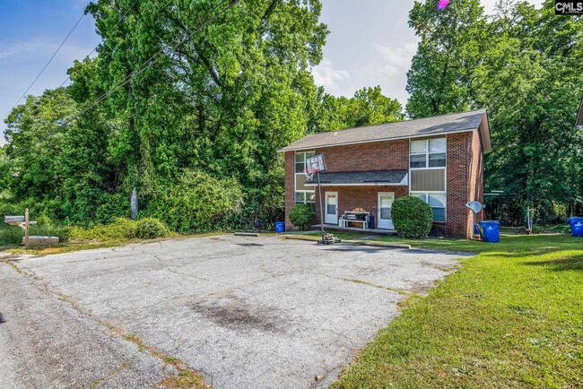 Building Photo - 420 N Lucas St