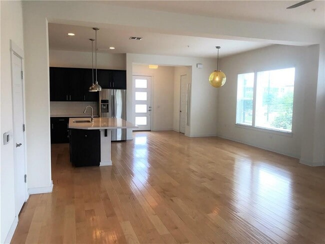Building Photo - 4231 Berkman Dr
