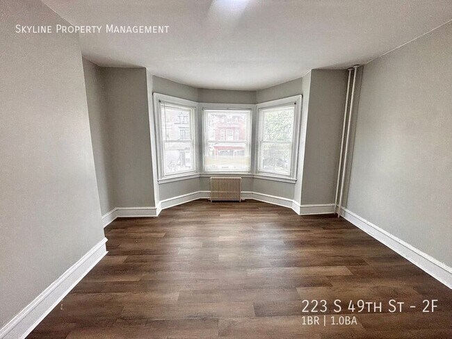 Building Photo - 223 S 49th St