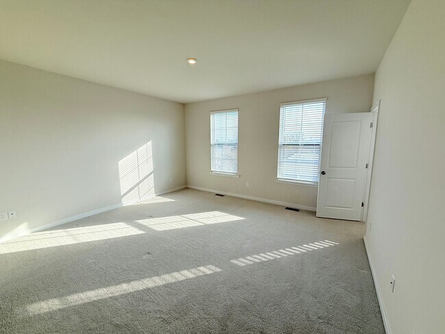 Building Photo - 2435 Ownby Ln