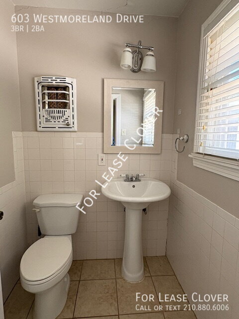 Building Photo - 603 Westmoreland Dr
