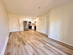 Building Photo - 200 Sandestin Ln