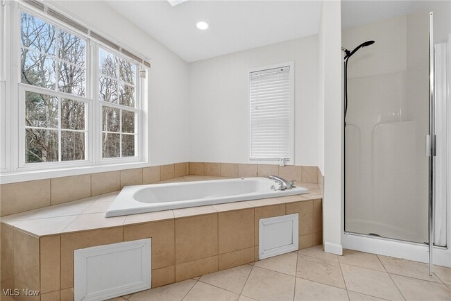 Building Photo - 6724 Larch Ct