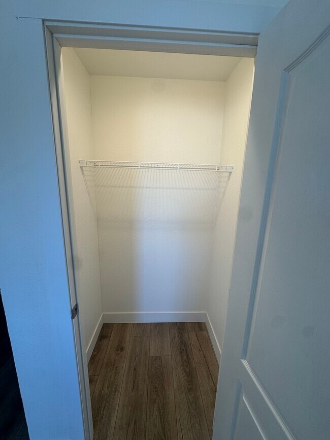 Building Photo - 9175 Alamo Ave