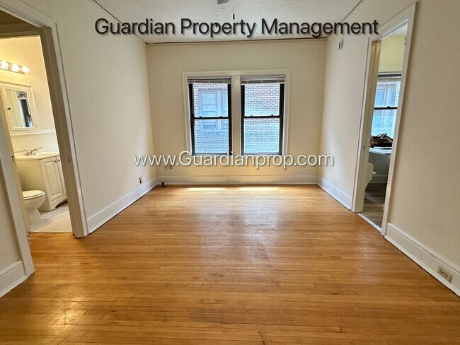 Building Photo - Studio Lakes Uptown Apartment, Blocks from...
