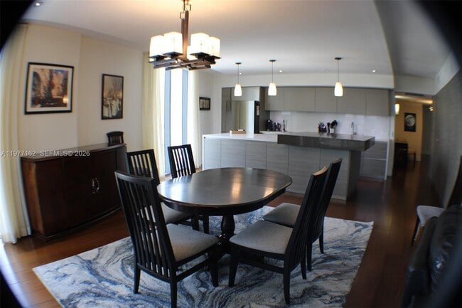 Building Photo - 31 SE 6th St