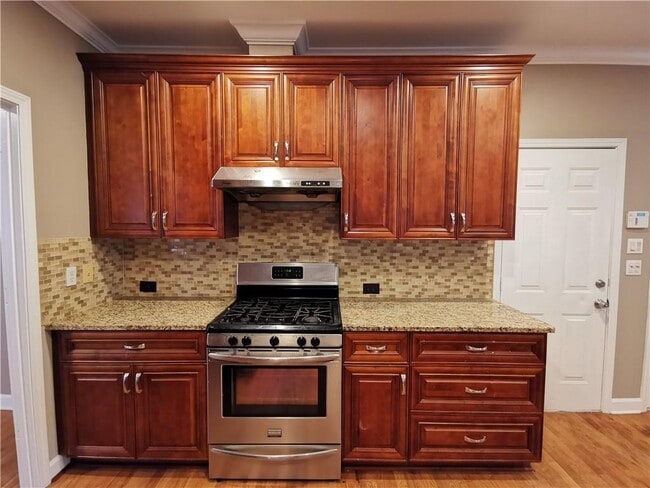 Building Photo - 2411 Magnolia Springs Ct