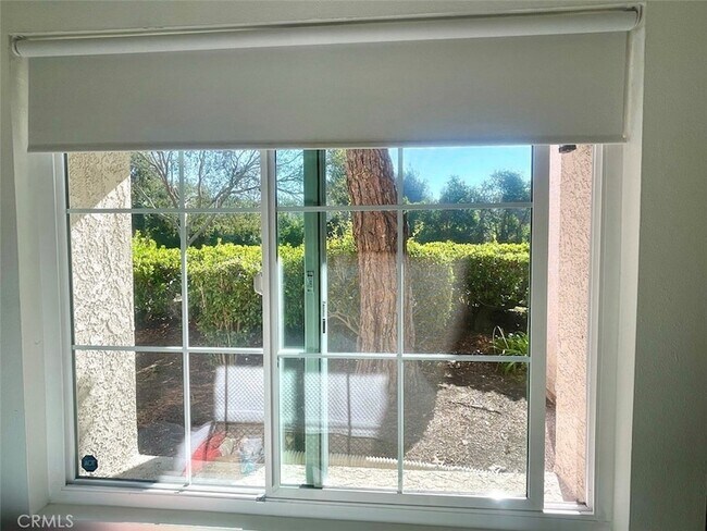 Building Photo - 26592 Las Palmas