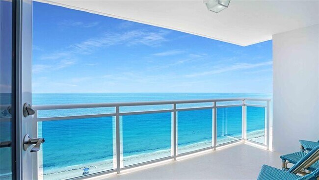 Building Photo - 3430 Galt Ocean Dr