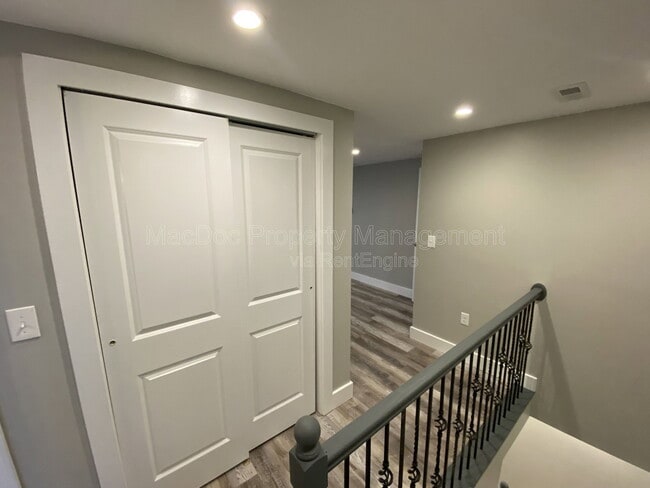 Building Photo - 1115 Winchester St