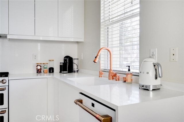 Building Photo - 23315 Portland Ln