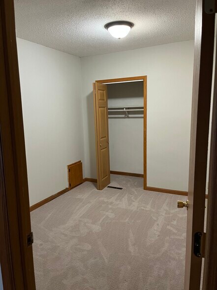 Bedroom #2 - 455 S Arch Ave