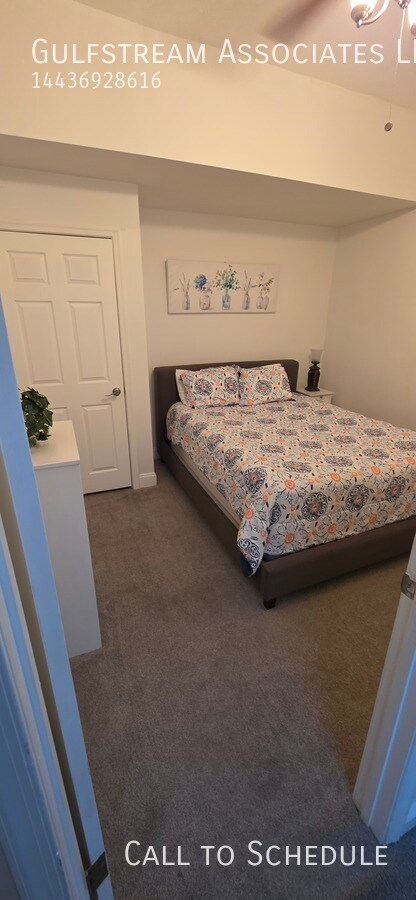 Building Photo - 1700 S Charles St