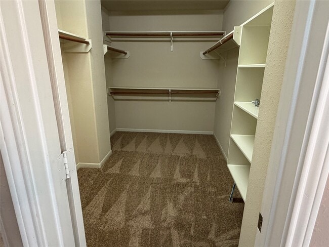 Building Photo - 9403 Sunflower Ridge Ln