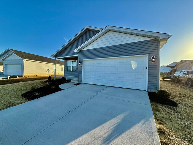 Building Photo - 224 Taylor Dr