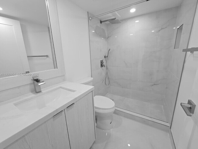 Building Photo - 1800 W 54th St