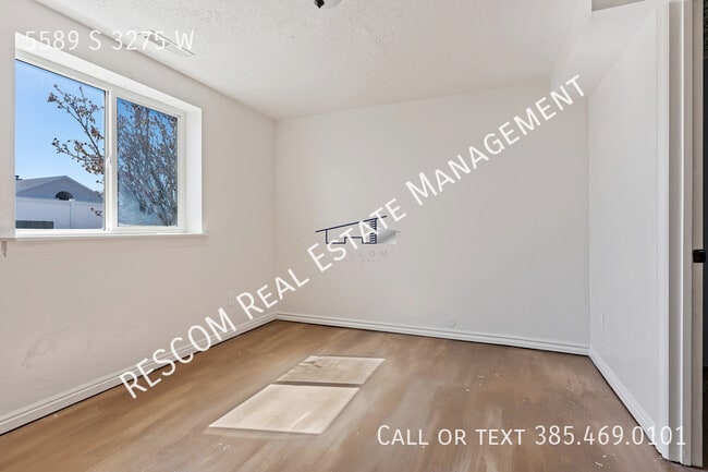Building Photo - 5589 S 3275 W