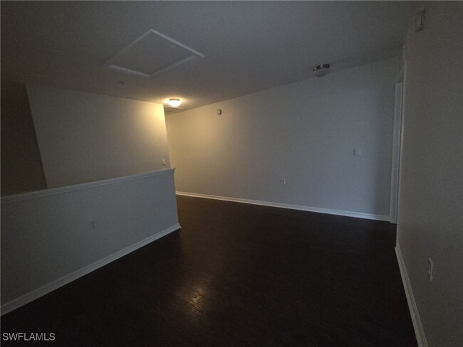 Building Photo - 9069 Gervais Cir