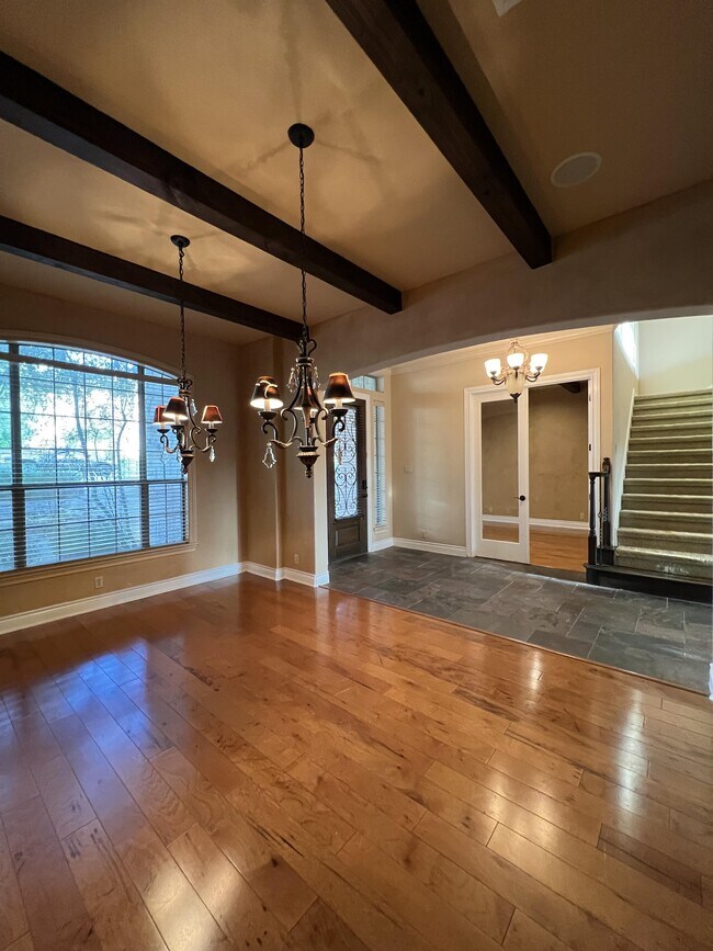 Building Photo - 2922 Ivory Creek