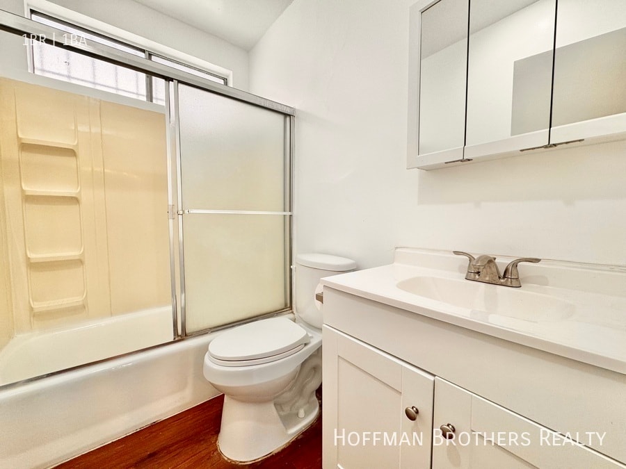 Building Photo - 1656 Arlington Ave