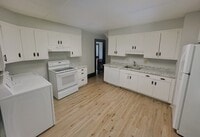 Building Photo - 50/52 West Housatonic Street