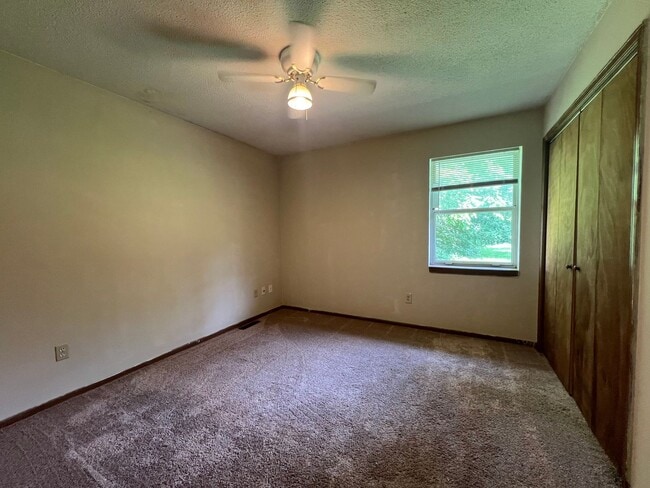Building Photo - 808-810 Clinkscales Rd.