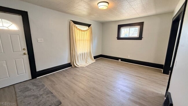 Building Photo - 1432 League St