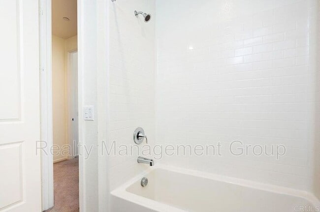 Building Photo - 3395 Campo Azul Ct