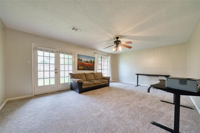 Building Photo - 8006 Albin Ln