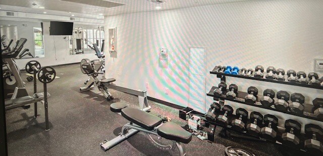 Building Photo - 5950 N 78th St