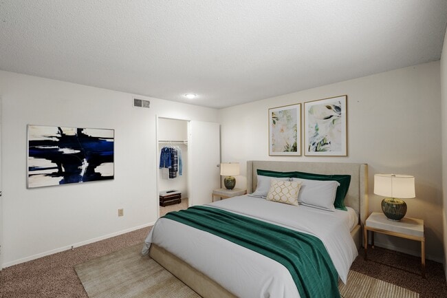 Floorplan - Bristol Pointe Apartment Homes