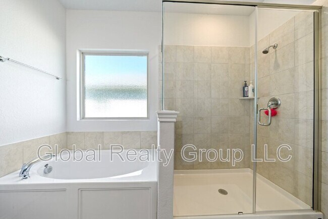 Building Photo - 6735 Shiraz Wy