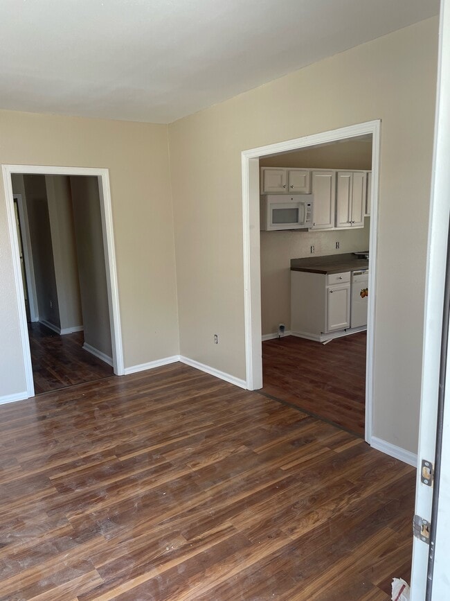 Building Photo - 1404 N 29th St