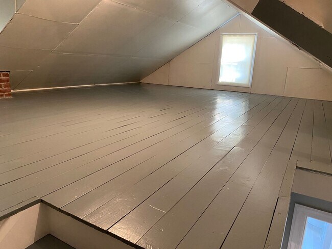 Building Photo - Charming 1935 Historic Home with Modern Upgrades – 3 Bed, 1.5 Bath – Downtown Aberdeen, MD